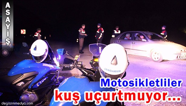 MOTOSİKLETLİ JANDARMA TİMLERİNDEN HUZUR UYGULAMASI...