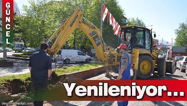ALAPLI BELEDİYESİ KALDIRIM VE REFÜJ ÇALIŞMALARINI SÜRDÜRÜYOR