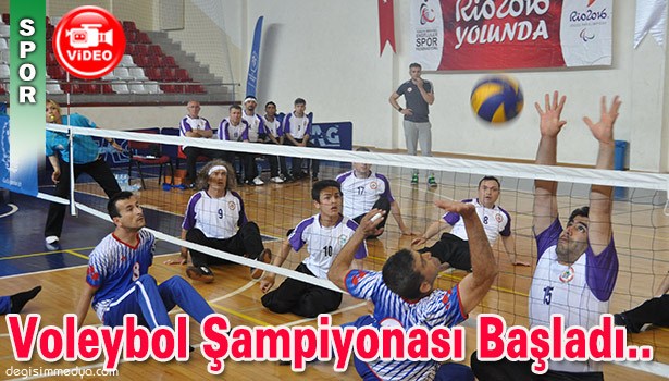 EREĞLİ'DE VOLEYBOL ŞAMPİYONASI BAŞLADI..