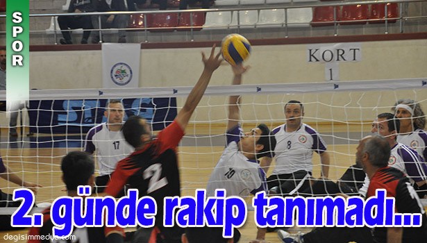 OTURARAK VOLEYBOL LİGİ'NDE 2. GÜN MAÇLARI...