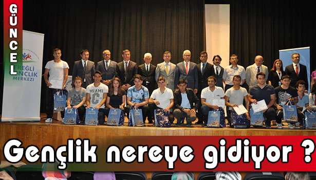 Gençlerimiz vaktini teknoloji ile öldürüyor