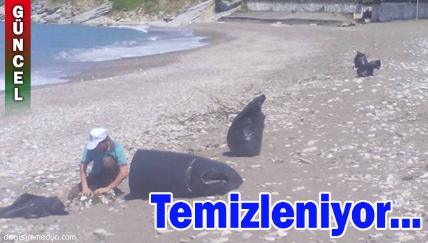 AKÇAKOCA BELEDİYESİ PLAJLARI TEMİZLİYOR