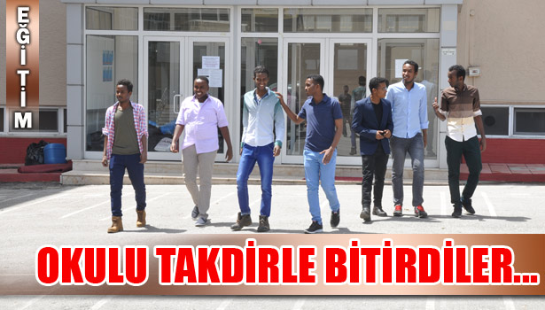 OKULLARINI 'TAKDİR' ALARAK BİTİRDİLER
