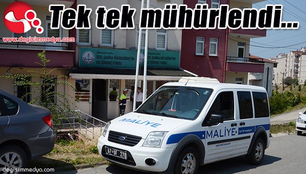 YURTLAR TEK TEK MÜHÜRLENDİ...