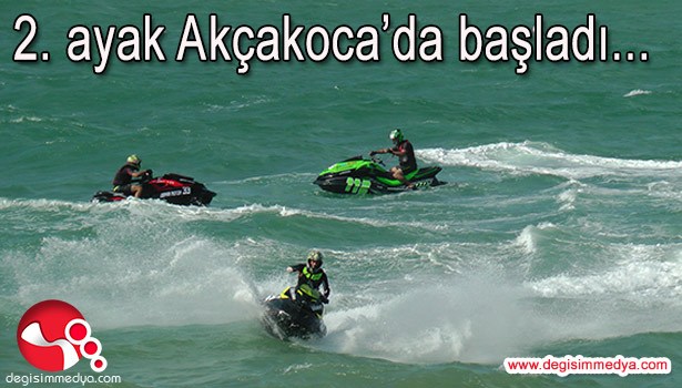 SU JETİ VE FLYBOARD ŞAMPİYONASI 2. AYAĞI AKÇAKOCA'DA BAŞLADI