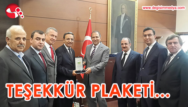 VALİ KABAN'A TEŞEKKÜR PLAKETİ...