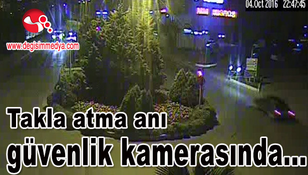 OTOMOBİLİN TAKLA ATMA ANI GÜVENLİK KAMERASINDA...