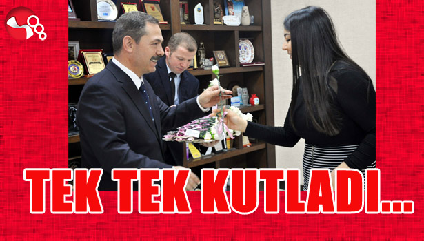 TEK TEK kutladı...