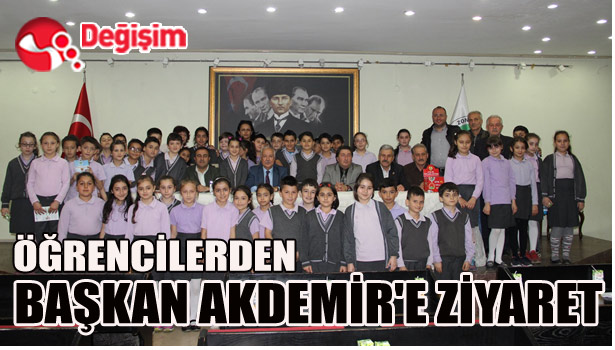 ÖĞRENCİLERDEN BAŞKAN AKDEMİR'E ZİYARET