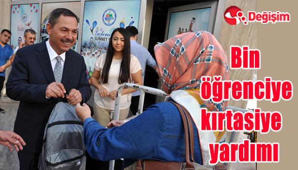 Bin öğrenciye kırtasiye yardımı...