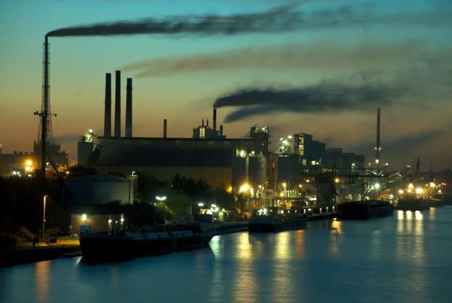 3 FABRİKAYA BÜYÜK CEZA!