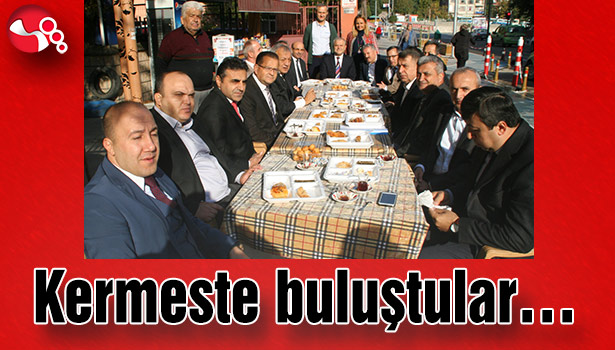 KERMESTE BULUŞTULAR...