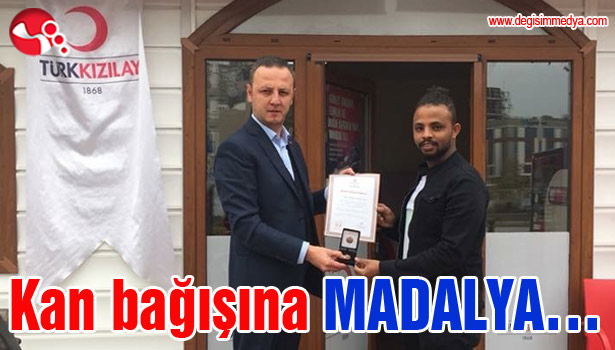 Kan bağışına MADALYA...