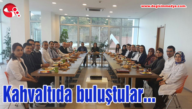 Kahvaltıda buluştular...