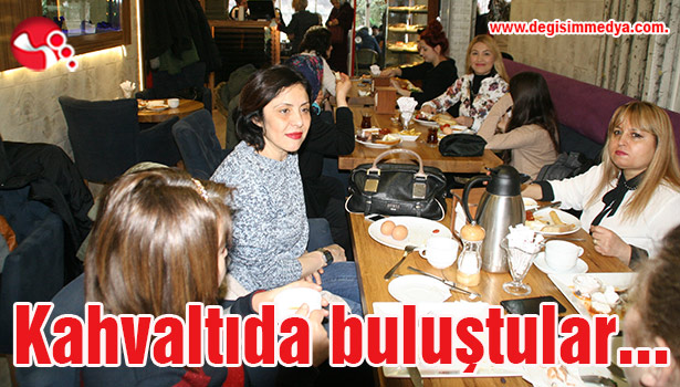 Kahvaltıda buluştular...