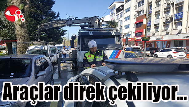 Araçlar direk çekiliyor...