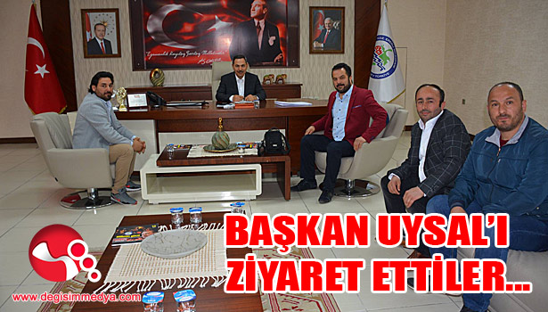 Tuhafiyecilerden başkan Uysal'a ziyaret...