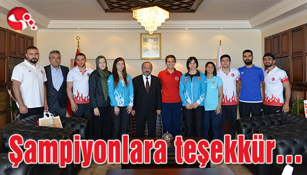 Rektör Çufalı'dan şampiyonlara teşekkür...