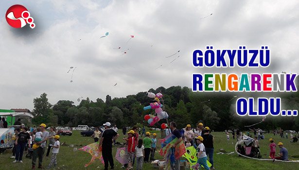 Gökyüzü rengarenk oldu