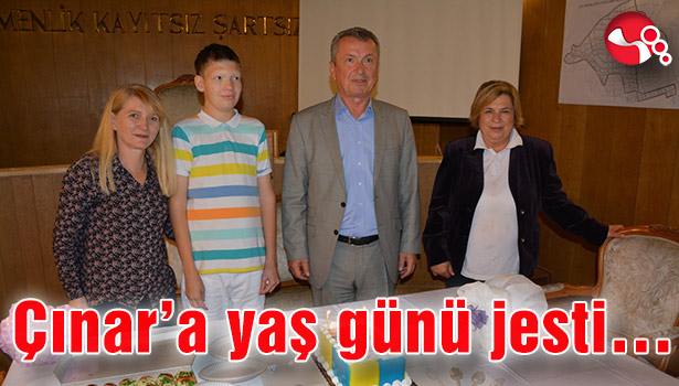 Çınar'a yaş günü jesti...