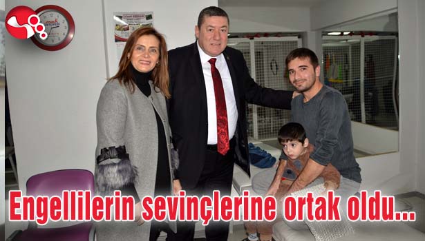 Engellilerin sevinçlerine ortak oldu...