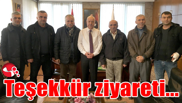 Mahalleliden Başkan Akdemir'e teşekkür ziyareti...