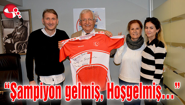 "Şampiyon gelmiş, Hoşgelmiş..."