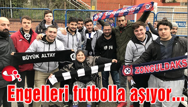 Engelleri futbolla aşıyor...