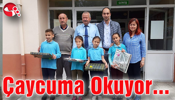 Öğrenciler ödüllerini aldılar...