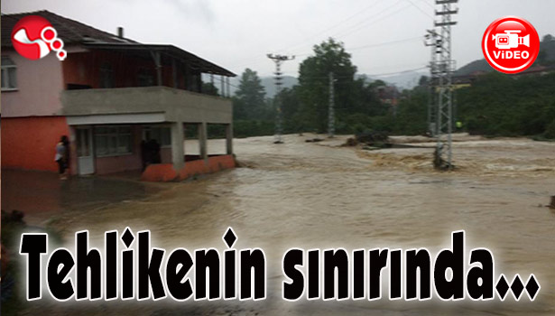 Alaplı tehlikenin sınırında...