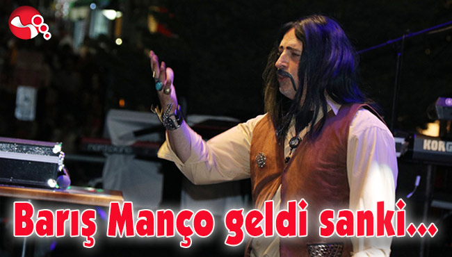 Barış Manço geldi sanki...