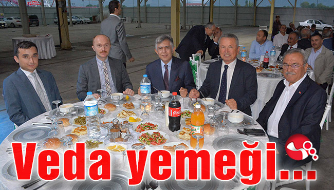Başkan Keçeli’ye veda yemeği...