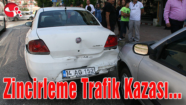 Zincirleme Trafik Kazası...