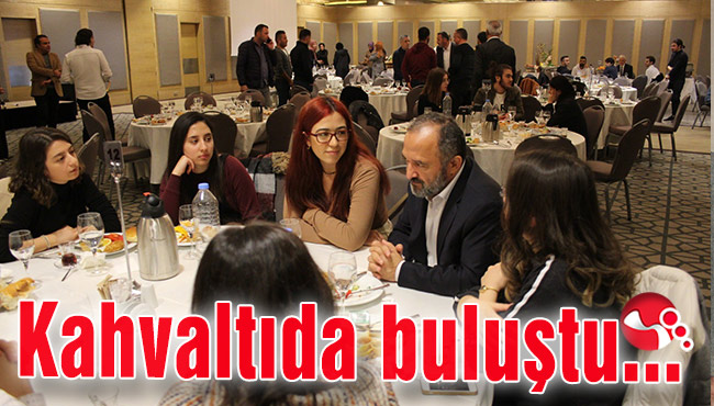 Rektör Çufalı, öğrencilerle kahvaltıda buluştu...