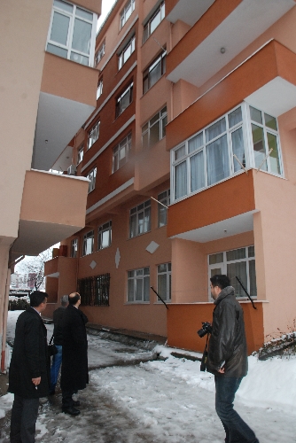 4. KATTAN ATLAYAN GENÇ KIZ ZONGULDAKA SEVK EDİLDİ..