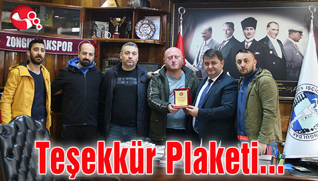 Taraftarlardan Teşekkür Plaketi...