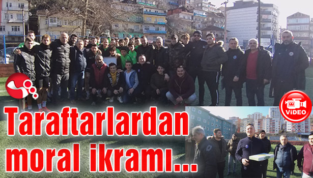 Taraftarlardan moral ikramı...
