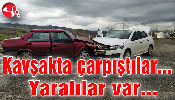 Kavşakta çarpıştılar... Yaralılar var...
