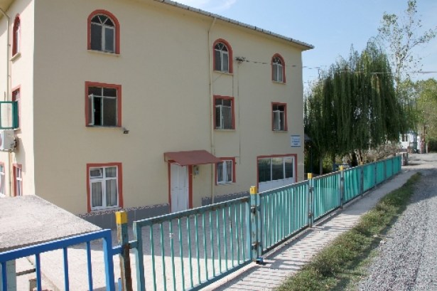 BÖLÜCEK MAHALLESİ DERNEĞİ ARALIKSIZ ÇALIŞIYOR