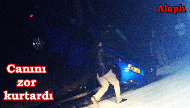 ALAPLI'DA OTOMOBİL DENİZE UÇTU