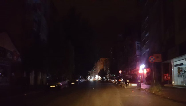 Erdemir Caddesi değil sanki Korku Caddesi…
