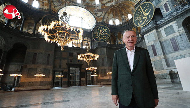 Cumhurbaşkanı Erdoğan Ayasofya Camii'nde incelemelerde bulundu...