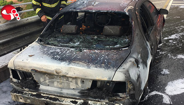 Seyir halindeyken alev alev yandı...