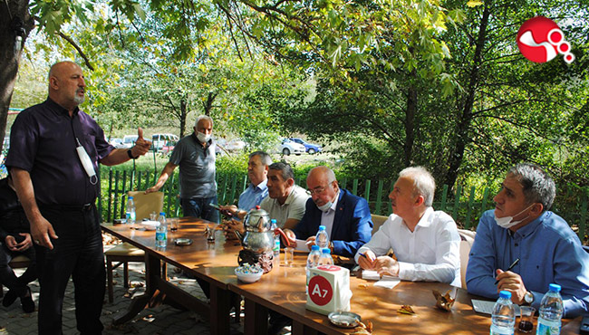 AK Parti’de Muhtarlarla Bölge Toplantıları başladı