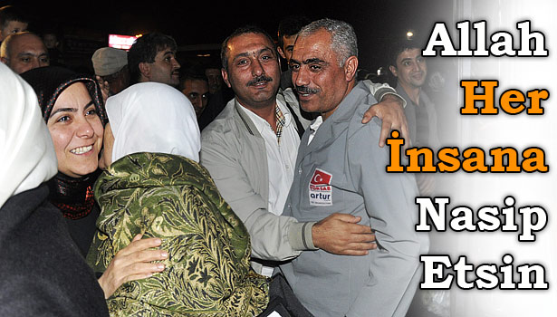 İLK HACI KAFİLESİ DÖNDÜ