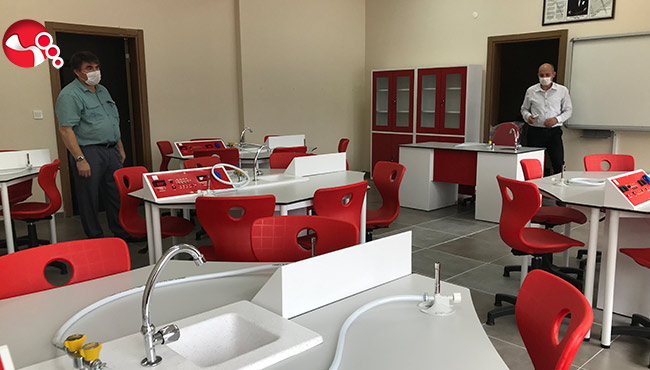 Anadolu İmam Hatip Lisesine 'Okulum Temiz Belgesi' verildi