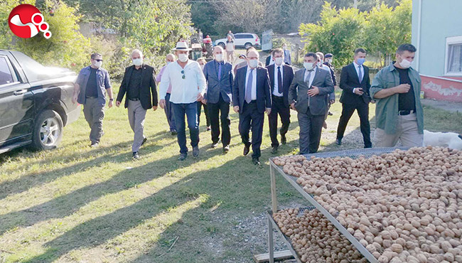 Vali Tutulmaz Devrek’teydi…