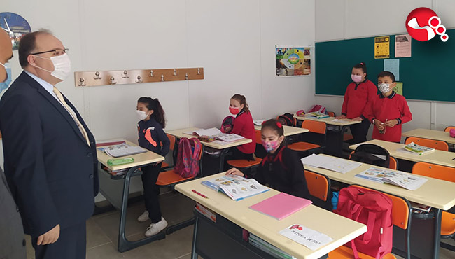 Vali Tutulmaz, Kılıç İlkokulu'nu ziyaret etti