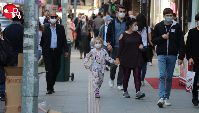 "Gençler kuralları umursamıyor. Acilen gençlere yasak gelmesi lazım"