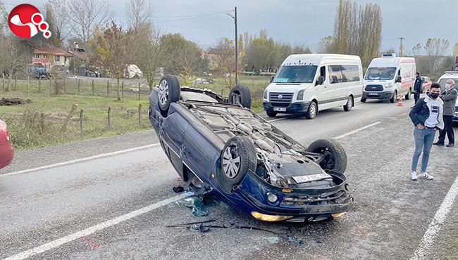 Refüje çarptı takla attı!